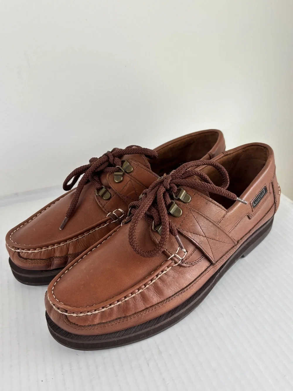 Wrangler Brown Leather Boat Shoes Mens 9.5 M Rugged Sole Crafted in Brazil NEW!